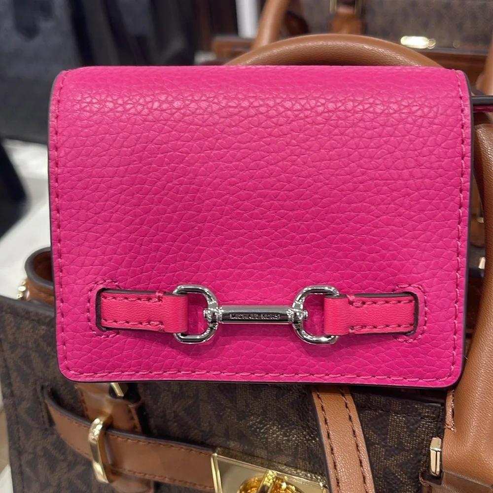 MICHAEL KORS Carson Small Pebbled Leather Flap Wallet DRAGONFRUIT NWT